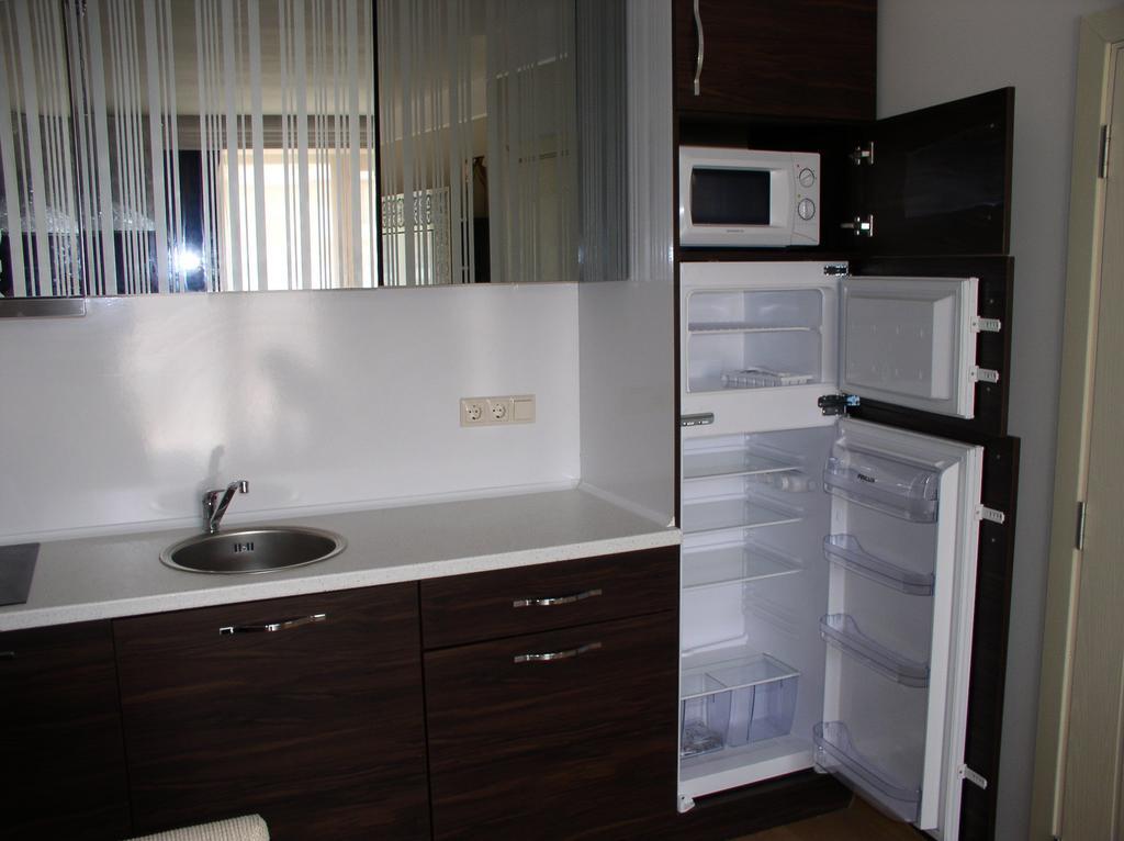 Lvv Palace Apartment Sunny Beach Dış mekan fotoğraf